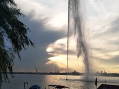 -人民防洪胜利纪念塔