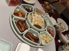 -静之湖湖畔餐厅