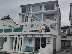 -麓舍全景太湖温泉别墅团建拓展会议亲子