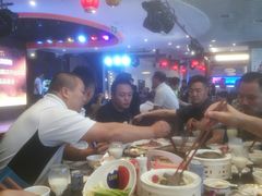 -小天鹅火锅·一线江景洪鼎旗舰店(洪崖洞店)