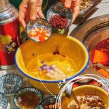 天津探店✨甜品免费无限吃❗️这家民国风火锅店超爱❗️