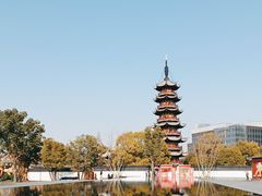 -龙华寺
