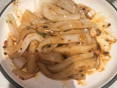 -渝信川菜 · 川味家常菜(财富购物中心店)