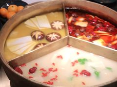 -湊湊火锅·茶憩(上海合生汇店)