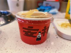 -龍歌自助小火锅(市南金茂湾店)