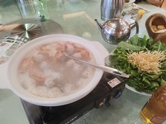 -老唐三下锅 ·张家界地标美食(溪布街店)