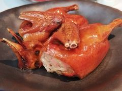 脆炸乳鸽-荣小馆(安达仕店)