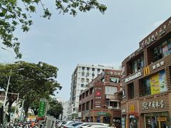 -解放路步行街                