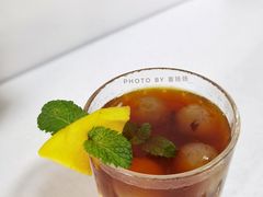 冻葡萄酒酿冰美式-Gee Coffee Roasters (万象城店)