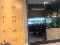 -时尚殿堂明星门店