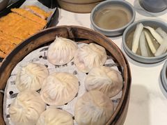 -馋三尺蟹粉小笼(人民广场店)