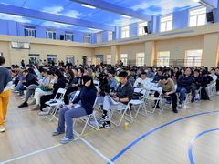 -新航道雅思托福·留学·考研培训(人民广场校区)