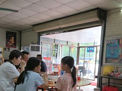 -洲心街道青联村镜记烧肉