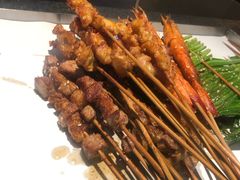-新楚记烧烤·酒场·夺命肥肠(车公庙店)