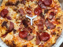 绞肉机披萨-Tubestation站点比萨(高新万达ONE店)