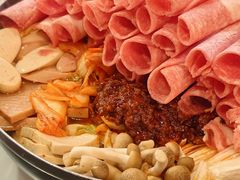 -MI WU FACTORY米屋美食工厂餐厅(绿地店)