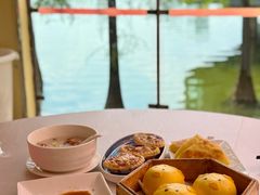 -鹿鸣酒家(越秀店)