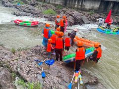 -安吉龙王山峡谷漂流