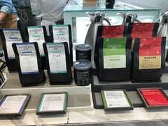 -UNI UNI(环亚凯瑟琳店)