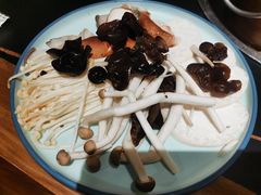 -常赢三兄弟·清真涮肉·清真炒菜(朝阳新城店)