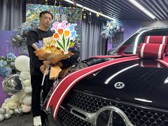 -上海星瀚奔驰4S店(红柳路店)