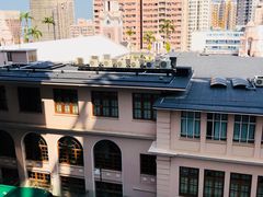 -香港大学