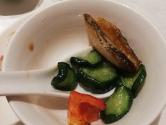-榕树下海鲜馆(坪山路店)