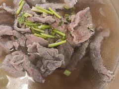 -冯烫烫跷脚牛肉·川菜小馆(武胜西街店)