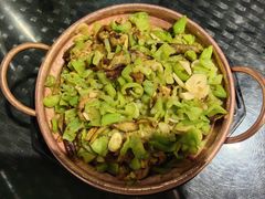 牛肝菌焖饭-朱家小厨(红塔西路店)