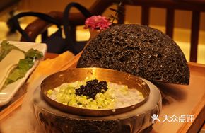 Black Truffle Scallion Shrimp Dumplings