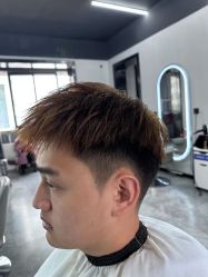 -VV盛妆Hair烫染造型沙龙