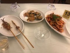 -覃记海鲜美食餐厅