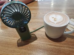 -星巴克(广州中华广场B1层店)