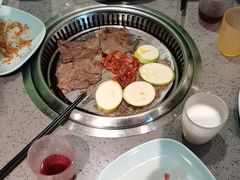 -金滏山烤肉·海鲜·火锅自助餐厅(襄阳万达店)
