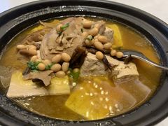 -泓历皇朝酒店(东亭店)