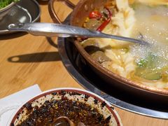 -洱火云南酸菜牛肉火锅(石景山当代商城店)