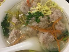 -长人馄饨铺(解放街店)