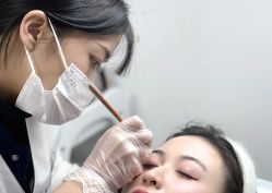 -臣丽纹眉全国连锁