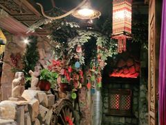 -吴氏老牌坊云南鱼豆花火锅店(通江街店)