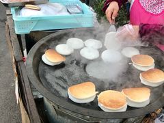-正宗杂粮煎饼香软鸡蛋饼