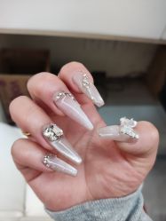 -瞧·享轻奢美甲美睫