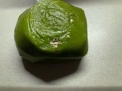 芝麻青团-许阿姨糕团店(南京总店)