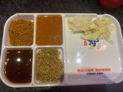 -秦炉烤肉(财富中心店)
