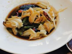 -湖畔鲁菜·二十年老字号餐厅(大明湖店)