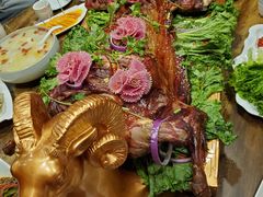 -清真·东拉黑炭火烤羊腿(世通·国际店)