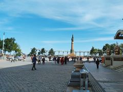 -人民防洪胜利纪念塔