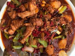 新疆大盘鸡-新疆大盘鸡·十八年老店