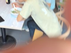 -周震馄饨(雅达阳羡溪山店)