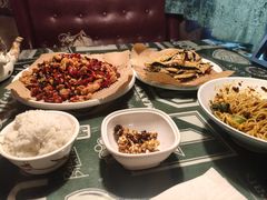 -树下时尚餐厅(翠园街店)