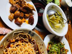 -老鼎万春卤菜(五代传承创始老店)